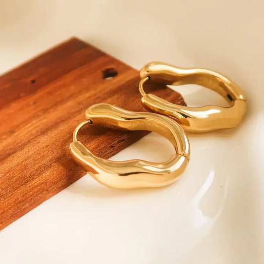 Kadiedrasd-Darcy 18K Gold Non-Tarnish Oval Hoop Earring