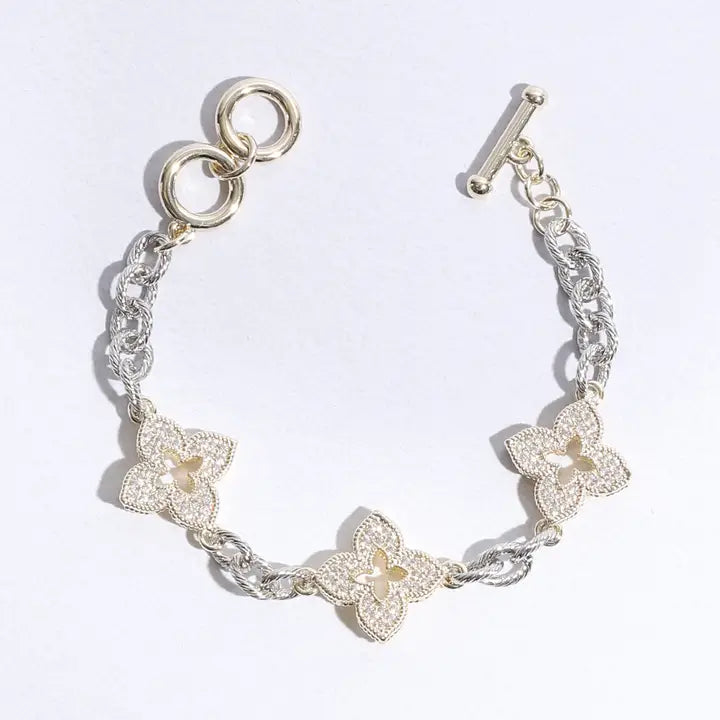 Kadiedrasd-3 Clover Pave Clover Mop Link Bracelet