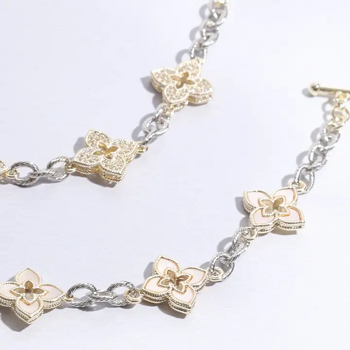 Kadiedrasd-3 Clover Pave Clover Mop Link Bracelet